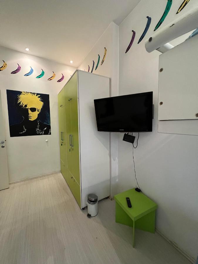 ベオグラード Pop Artホステル エクステリア 写真